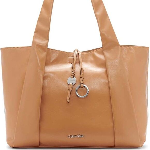 Calvin Klein Handbags - Calvin Klein Doe Hana Novelty Shoulder bag